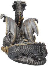 Carica l'immagine nel visualizzatore di Gallery, Guardian of the Grapes Wine Bottle Holder 20cm