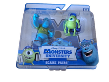 Afbeelding in Gallery-weergave laden, Disney Pixar Monsters University Scare Pairs Figures
