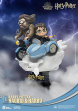 Load image into Gallery viewer, Harry Potter D-Stage PVC Diorama Hagrid &amp; Harry 15cm
