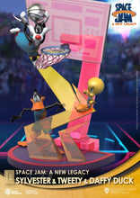 Load image into Gallery viewer, Space Jam: A New Legacy D-Stage PVC Diorama Sylvester &amp; Tweety &amp; Daffy Duck New Version 15 cm
