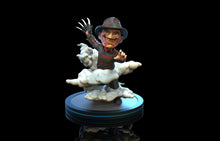 Carica l&#39;immagine nel visualizzatore di Gallery, Nightmare on Elm Street Q-Fig Figure Freddy Krueger 10 cm
