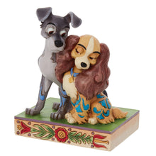Charger l&#39;image dans la galerie, Jim Shore&#39;s Disney Traditions Lady and the Tramp Love
