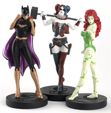 Load image into Gallery viewer, DC Comics Femmes Fatales Figurine Box Set - The Celebrity Gift Company
