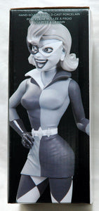 Batman Harley Quinn Black & White Statue - The Celebrity Gift Company