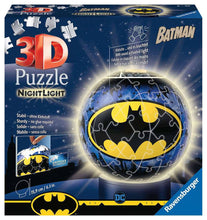 Carica l&#39;immagine nel visualizzatore di Gallery, Batman 3D Puzzle Nightlight Puzzle Ball
